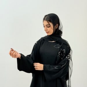 عبایی گل مخمل