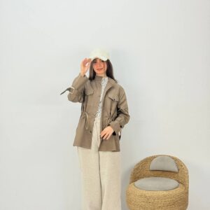 بارونی کوتاه پریا